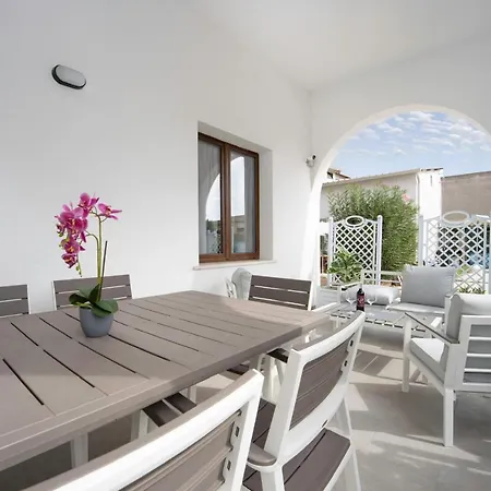 Appartamento Coru E Mari 2 *