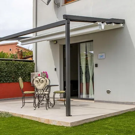 Coru E Mari 2 * פולה